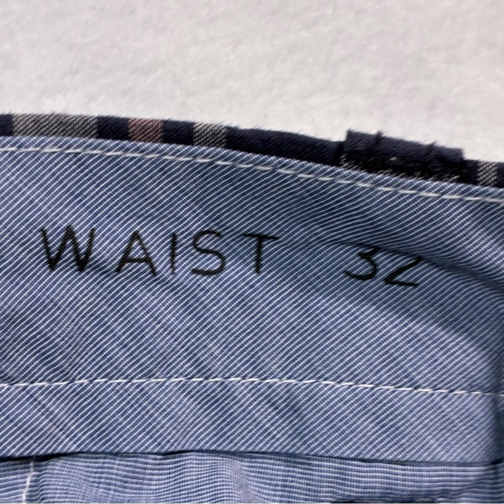 J. Crew Shorts Mens Size 32x9 Blue Plaid Flat Front Bermuda Summer Cotton - Picture 6 of 6
